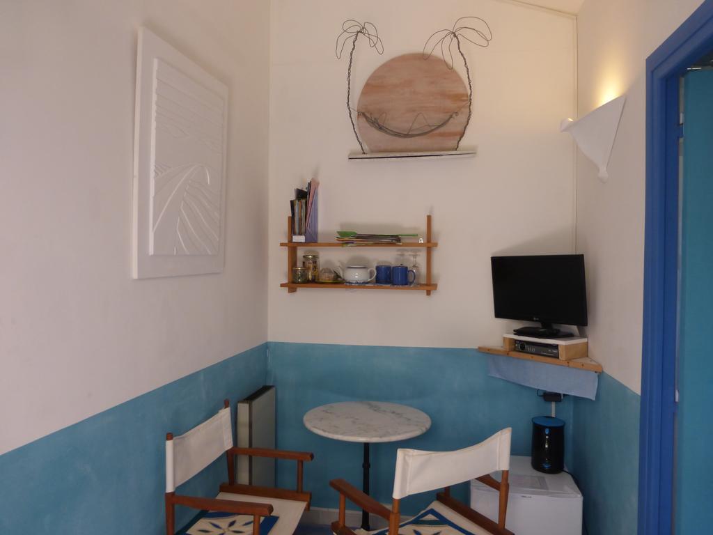 Bed and Breakfast La Genestiere Clermont-lʼHérault Exterior foto